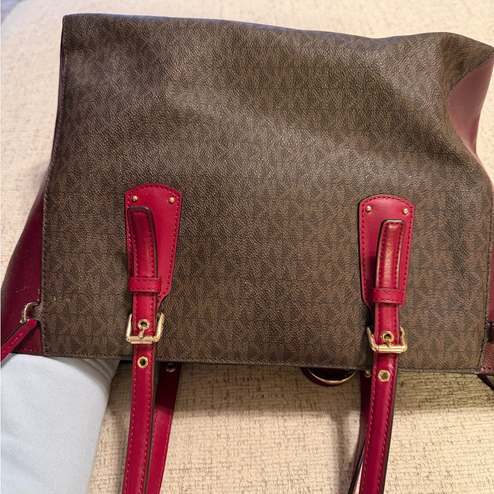 Michael Kors Burgundy and Brown Tote Bag - Picture 3 of 11